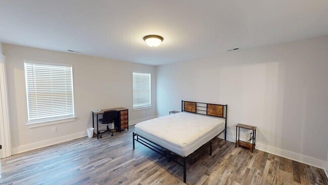 Building Photo - 2315 Gold Valley Dr