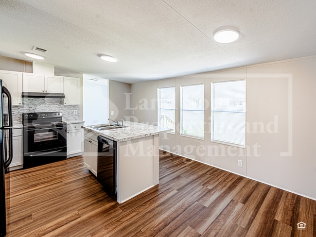 Building Photo - 5115 Rock Dove Loop