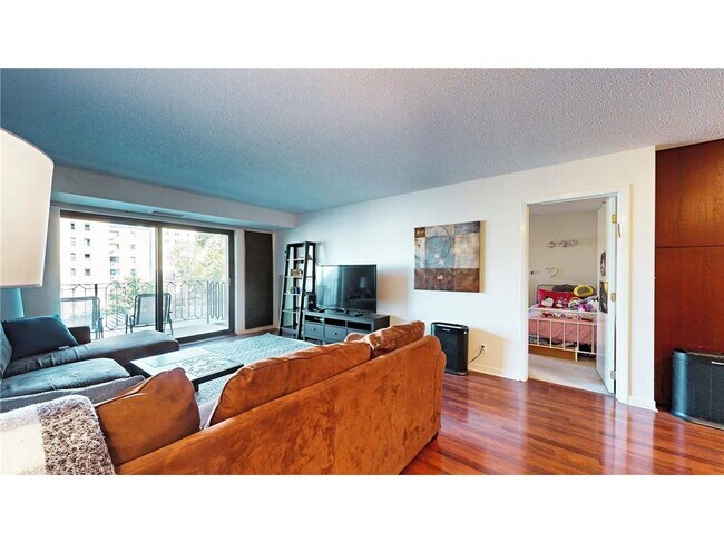 Building Photo - 3131 Excelsior Blvd