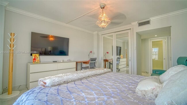Building Photo - 3550 Galt Ocean Dr