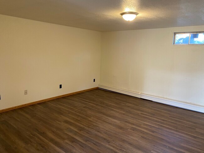 Building Photo - W7647 N Star Rd