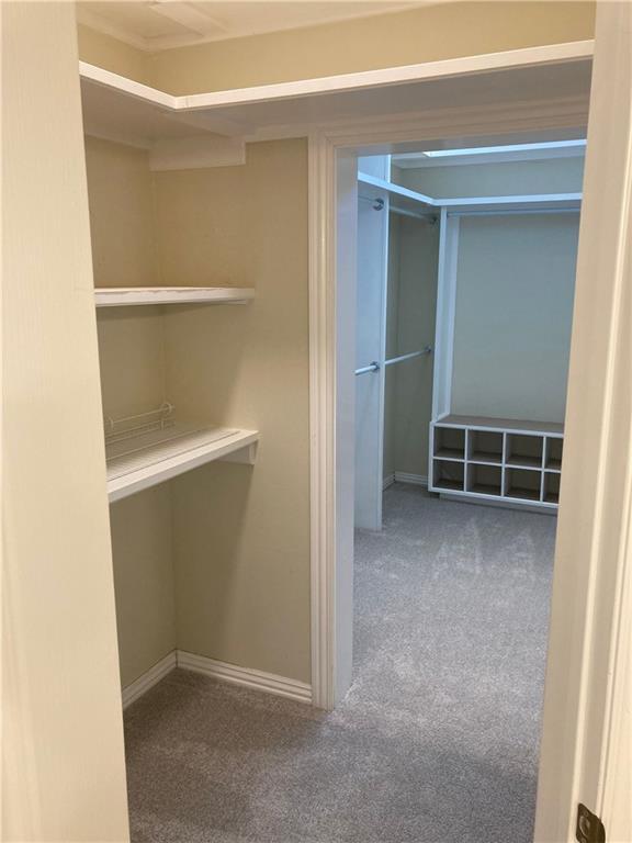 Building Photo - 420 E New Hope Rd