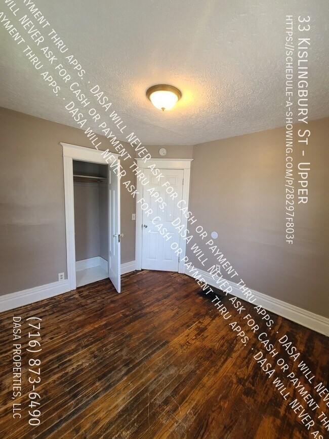 Building Photo - 33 Kislingbury St