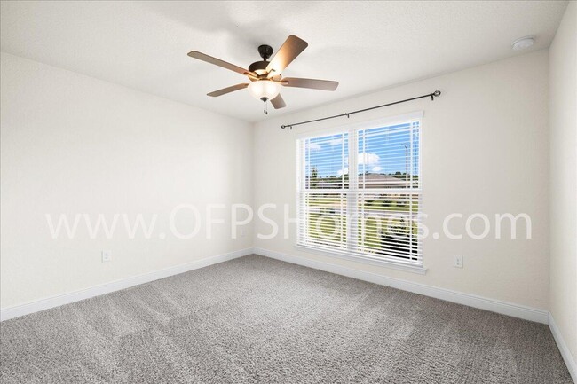 Building Photo - 6123 Redberry Dr