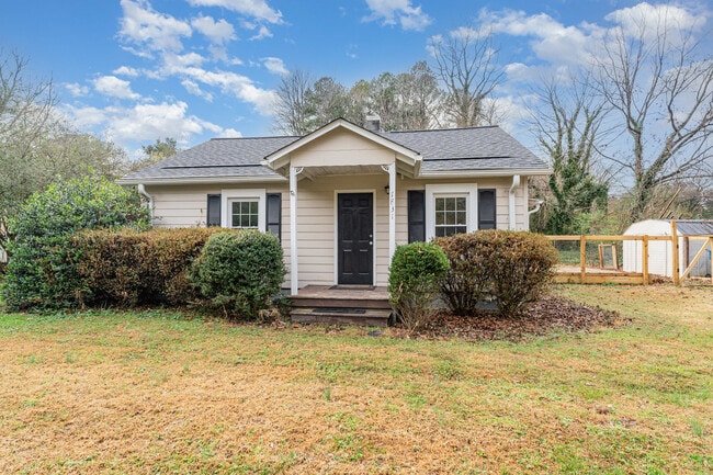 Building Photo - 7831 Summerfield Rd