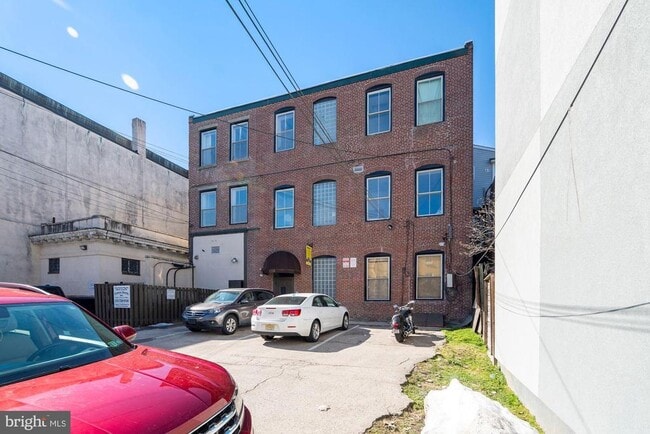 Building Photo - 1210 N Palethorp St