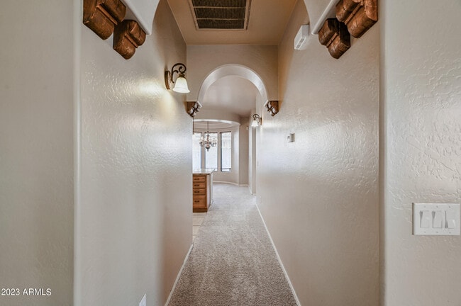 Building Photo - 4510 W Branham Ln