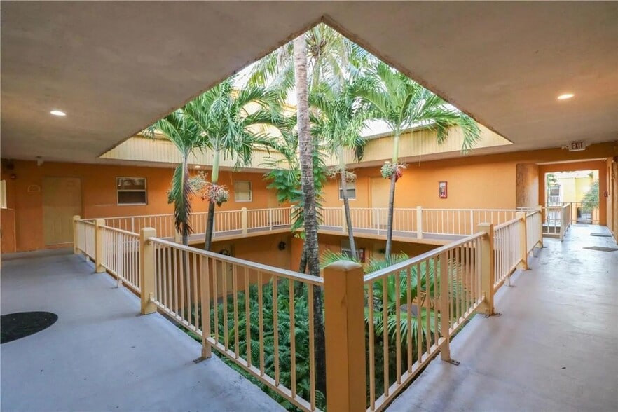 Building Photo - 17901 NW 68th Ave