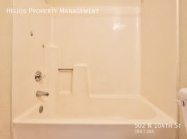 Building Photo - 502 N 104th St