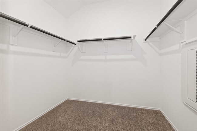 Building Photo - 27410 Oceanus Springs Dr