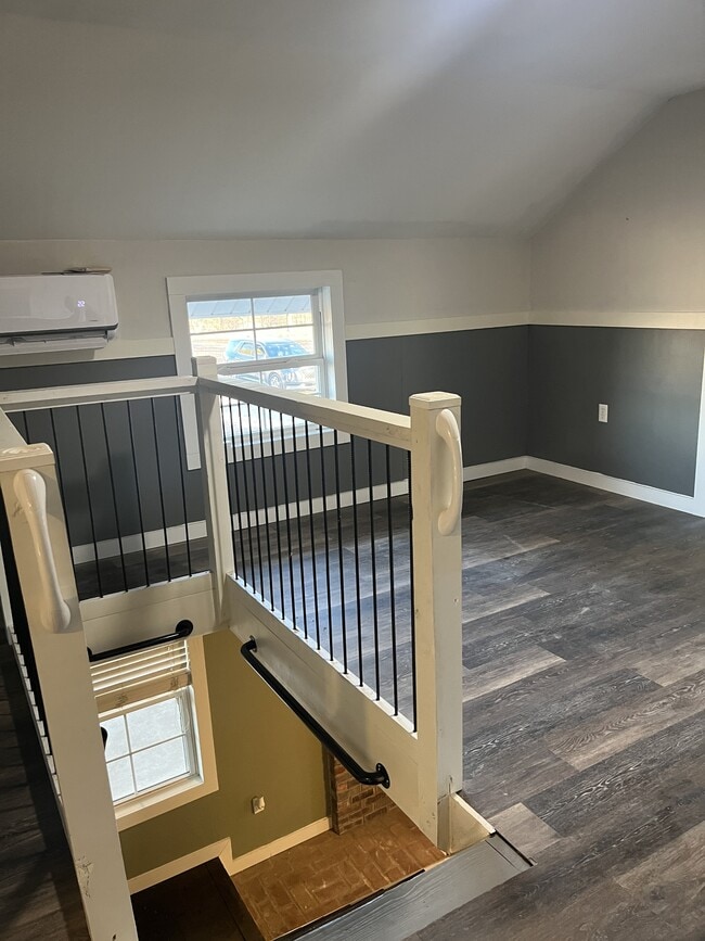 Building Photo - 16665 County Rd 3460