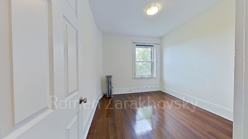 Building Photo - 71 Brighton Ave