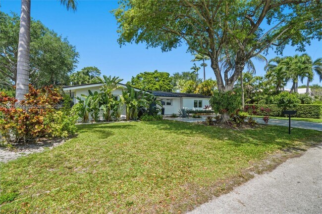 Building Photo - 7830 SW 53rd Pl