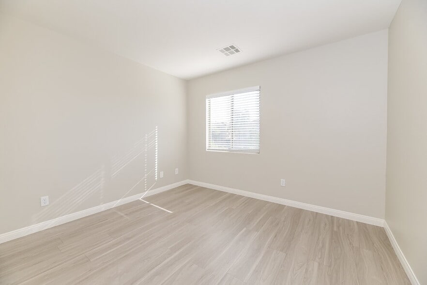 Building Photo - 8273 Harvest Spring Pl