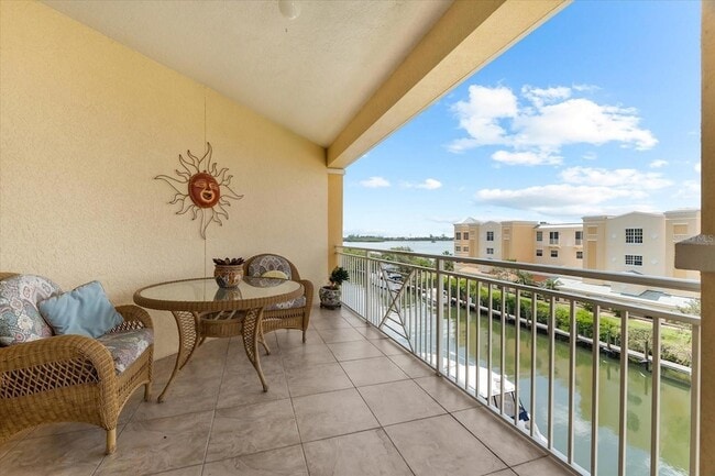 Building Photo - 14041 Bellagio Way