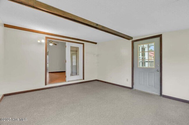 Building Photo - 295 Riggs Rd