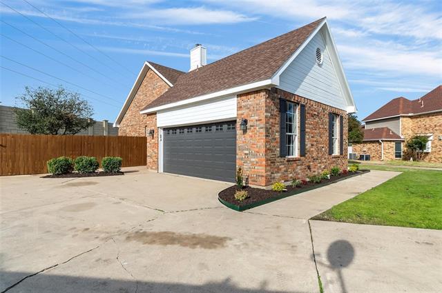 Building Photo - 4 Rushing Creek Ct
