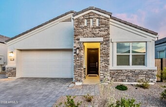 Building Photo - 2045 East Charlotte Dr