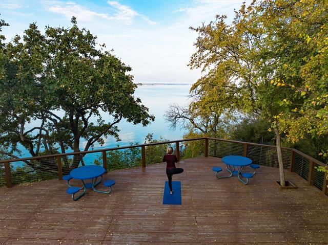 Building Photo - 2850 Lakeside Pkwy