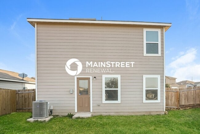 Building Photo - 3 Bedroom Pet-Friendly Home in San Antonio, TX with Main Street Renewal