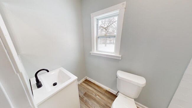 Building Photo - Stockyards Area - 3 Bedroom - 2 Bath Single Family Home