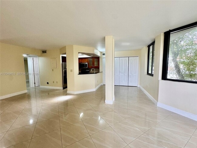 Building Photo - 8215 SW 152nd Ave