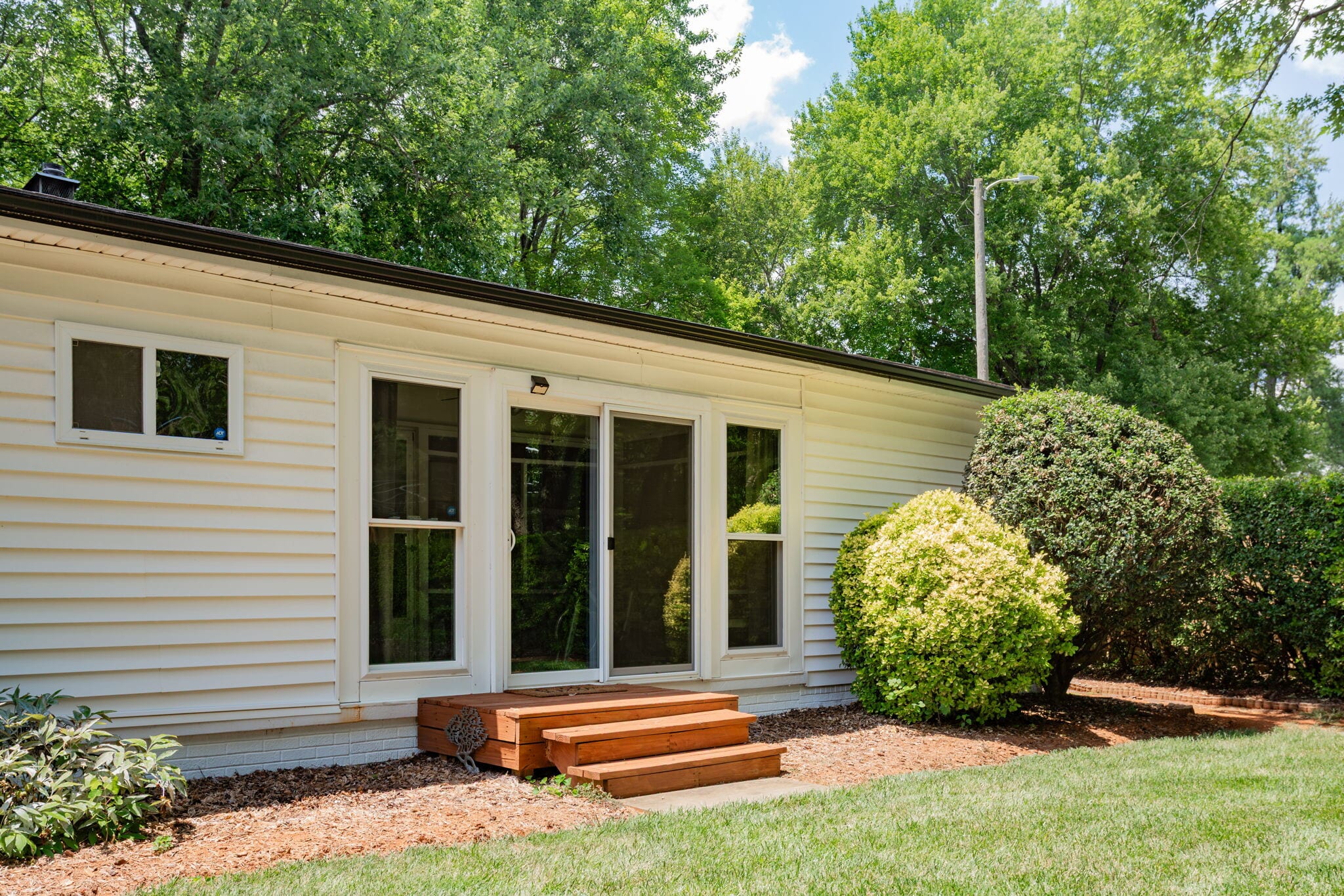 Building Photo - 6124 Auburndale Dr
