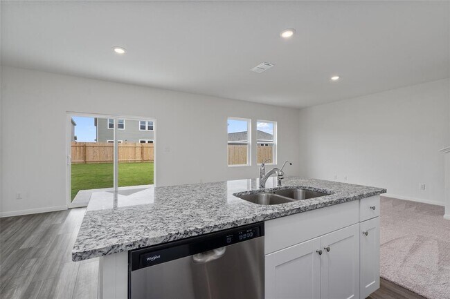 Building Photo - 109 Blackbear Dr