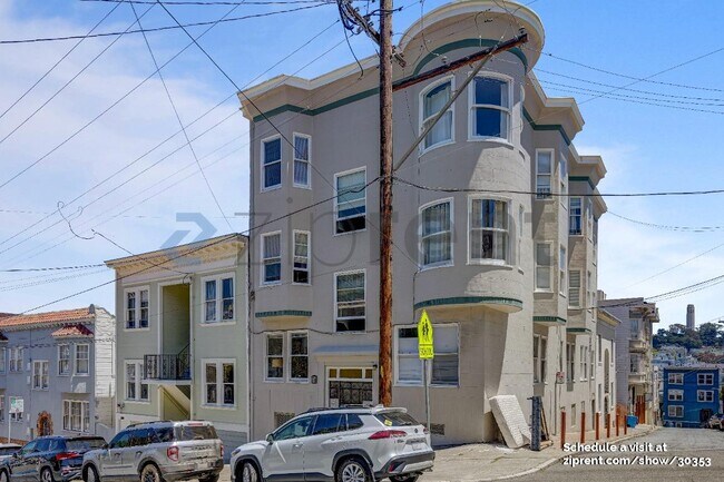 Building Photo - 2130 Jones St