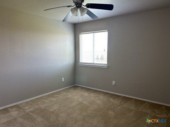 Building Photo - 3406 Cricklewood Drive