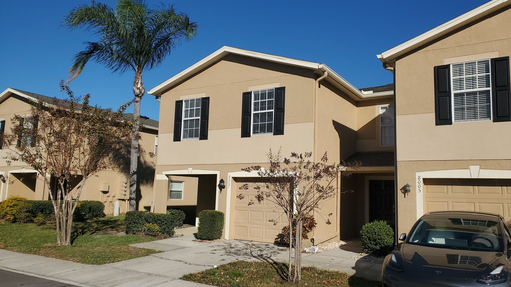 Building Photo - 8007 Sutton Terrace Ln