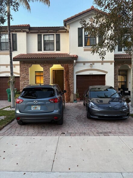 Parking space - 11253 SW 240th St