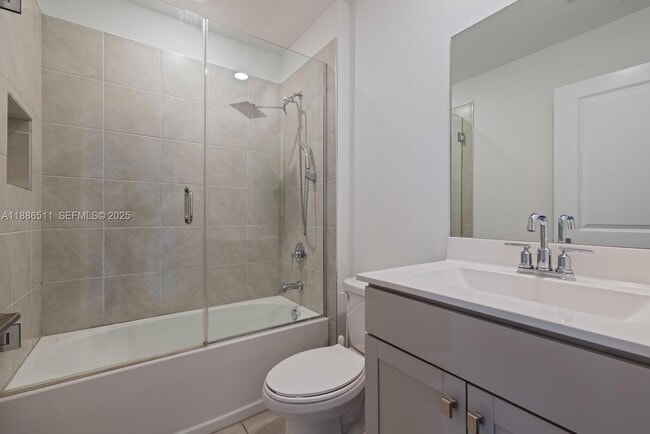 Building Photo - 1014 SE 23rd Ave