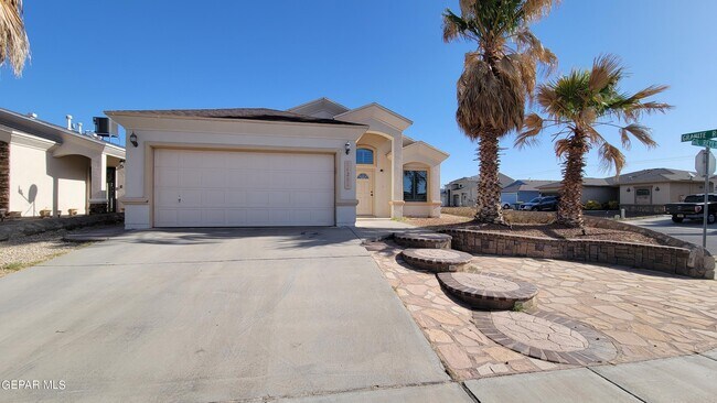 Primary Photo - 14281 Gil Reyes Dr