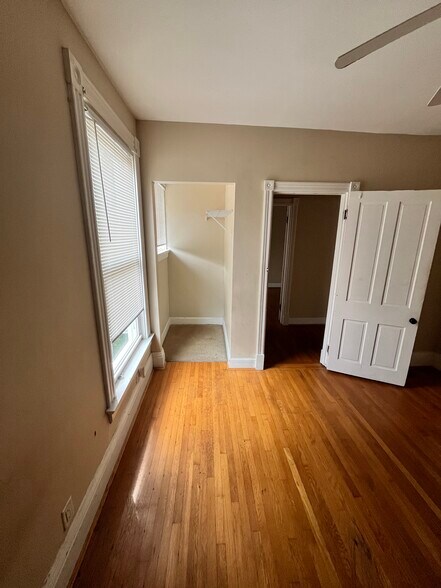 Building Photo - 5908 Cary Ave