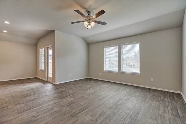 Building Photo - 13868 Rock Island Trl