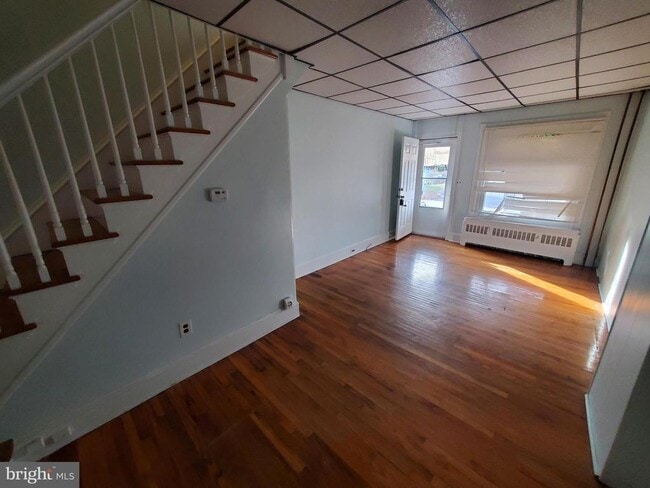 Building Photo - 423 Chapel Terrace