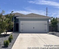 Building Photo - 527 Grayson Ln