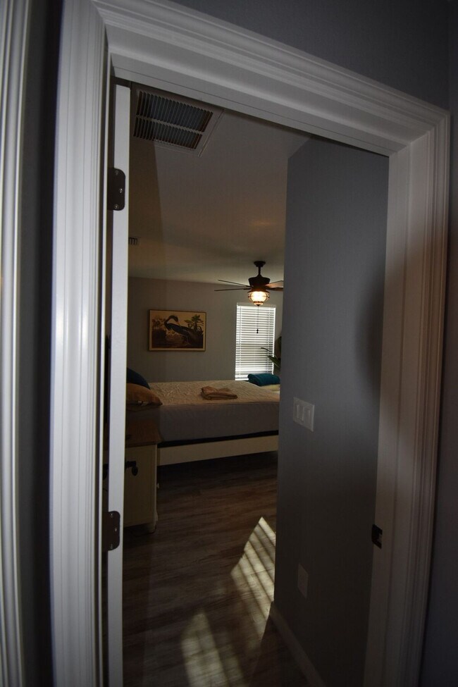 Building Photo - 4795 S Amstel Dr