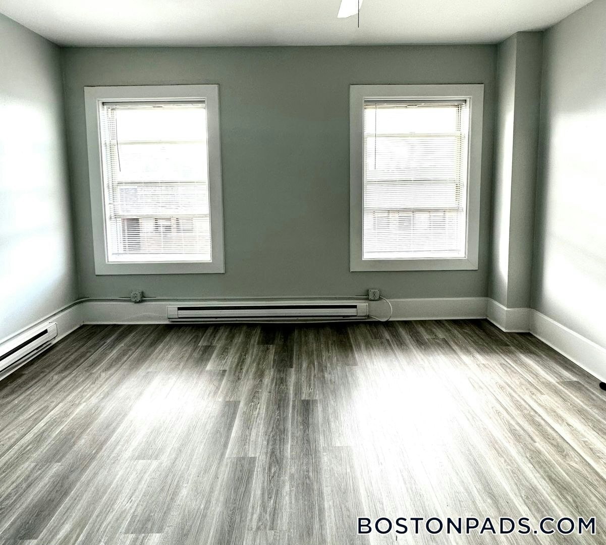 Building Photo - 50 Franklin St