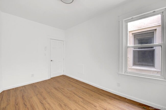 Building Photo - 71-11 68th St