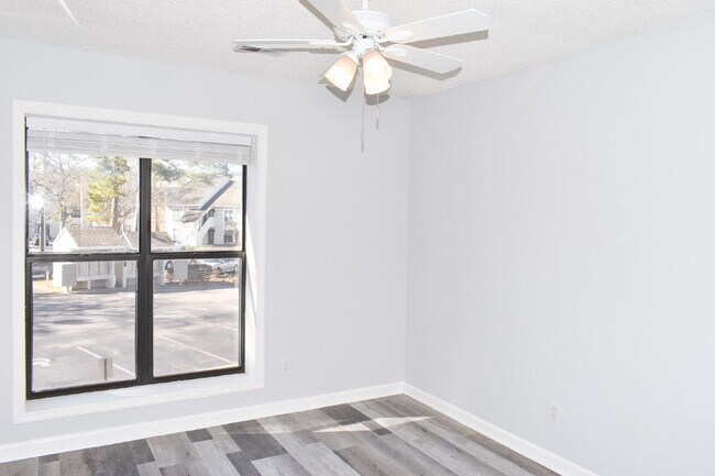 Building Photo - Beautiful two, bedroom two bath Condo in Little River