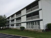 Building Photo - 6836 N Olive St