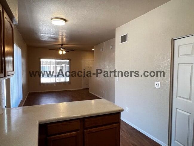 Building Photo - **Gated!!**Two Bedroom Townhome