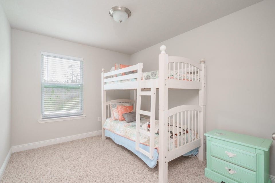 Building Photo - 90 Crossing Ln