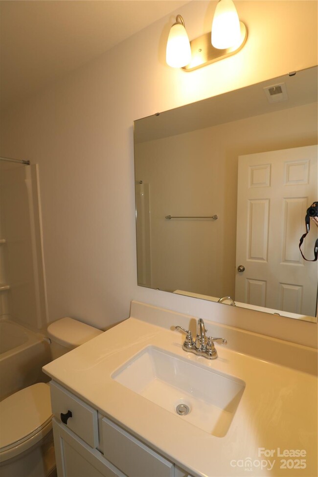 Building Photo - 11171 Argosy Dr