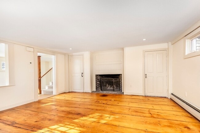 Building Photo - 108 Washington St