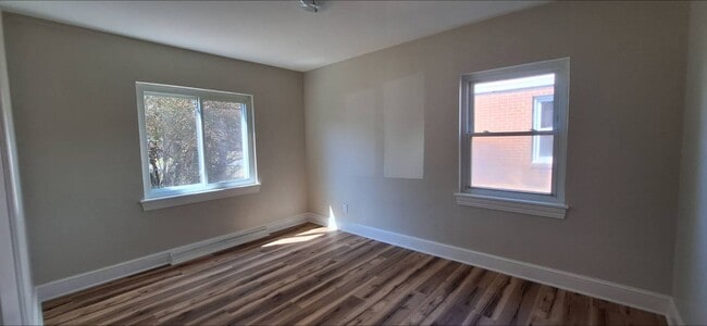 Building Photo - 20405 Williams St