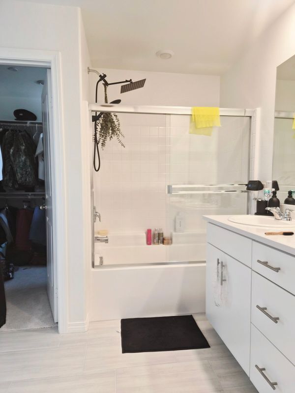 Building Photo - 30436 Adrift Ln