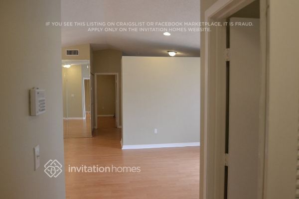 Building Photo - 774 Cumberland Terrace
